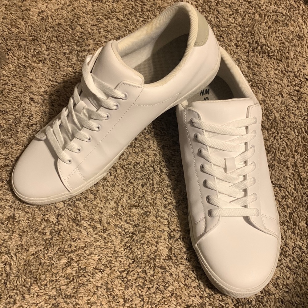 H&M white sneakers
